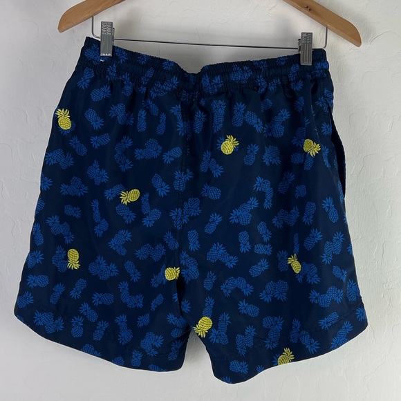 Tommy Hilfiger Pineapple Print Dark Blue Shorts Size Medium Swim Trunks - Picture 5 of 8